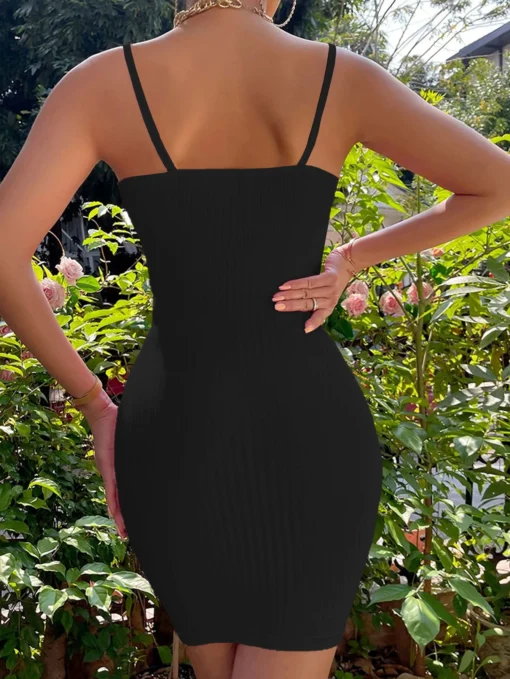 2025 European American Suspender Dress Casual Chiffon Slim Off-Shoulder Hip Design One-Line Collar for Summer Woman Dress - 图片 4