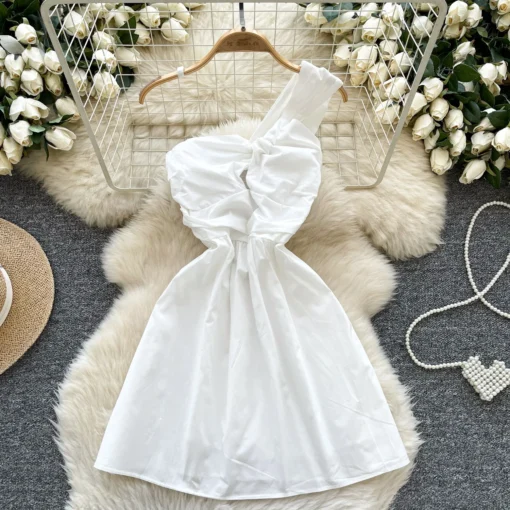 Ohsisa 2025 Summer New Dress Vacation Elegant and Fashionable Slant Neck Hollow Waist Mid Length Solid Dress - 图片 2