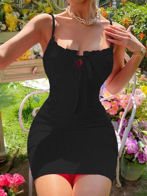 2025 European American Suspender Dress Casual Chiffon Slim Off-Shoulder Hip Design One-Line Collar for Summer Woman Dress - 图片 3